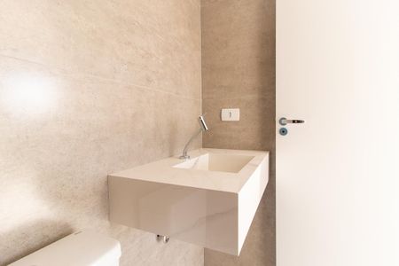 Banheiro de kitnet/studio à venda com 1 quarto, 28m² em Guabirotuba, Curitiba