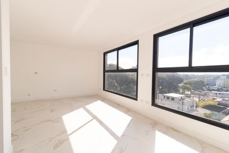 Studio de kitnet/studio à venda com 1 quarto, 28m² em Guabirotuba, Curitiba