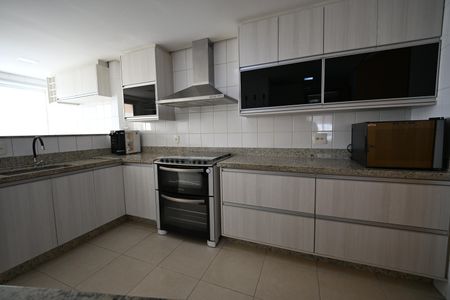 Apartamento à venda com 140m², 3 quartos e 3 vagas
