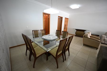 Apartamento à venda com 3 quartos, 140m² em Setor Pedro Ludovico, Goiânia