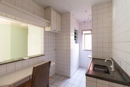 Apartamento à venda com 72m², 3 quartos e 1 vaga Apartamento à venda com 72m², 3 quartos e 1 vagaCozinha e Área de Serviço
