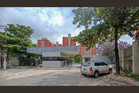 Fachada de apartamento à venda com 3 quartos, 72m² em Piratininga, Osasco