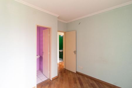 Apartamento à venda com 72m², 3 quartos e 1 vaga Apartamento à venda com 72m², 3 quartos e 1 vagaSuíte