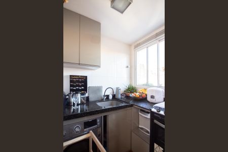 Apartamento à venda com 45m², 2 quartos e 1 vaga Apartamento à venda com 45m², 2 quartos e 1 vagaCozinha e Área de Serviço