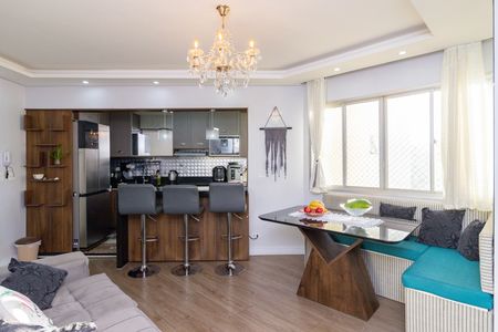 Apartamento para alugar com 72m², 2 quartos e 1 vaga Apartamento para alugar com 72m², 2 quartos e 1 vagaSala