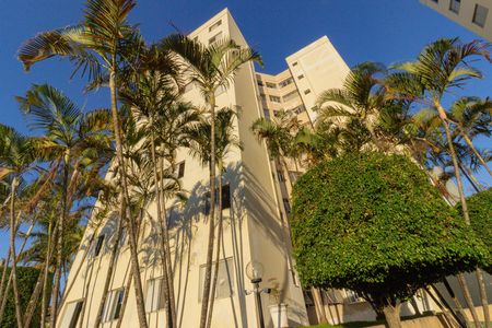 Apartamento para alugar com 72m², 2 quartos e 1 vaga Apartamento para alugar com 72m², 2 quartos e 1 vagaFAchada Bloco