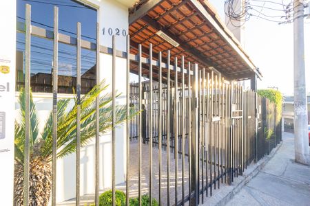 Apartamento para alugar com 72m², 2 quartos e 1 vaga Apartamento para alugar com 72m², 2 quartos e 1 vagaFachada
