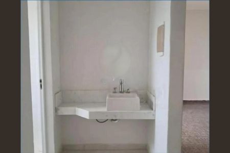 Casa para alugar com 151m², 4 quartos e 3 vagas