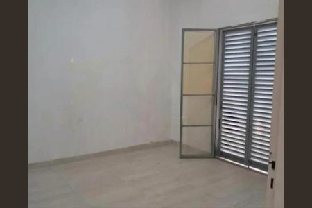 Casa para alugar com 151m², 4 quartos e 3 vagas