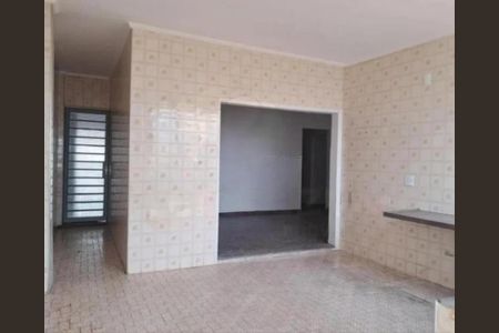 Casa para alugar com 151m², 4 quartos e 3 vagas