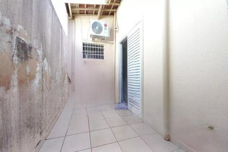 Casa para alugar com 226m², 4 quartos e 6 vagas