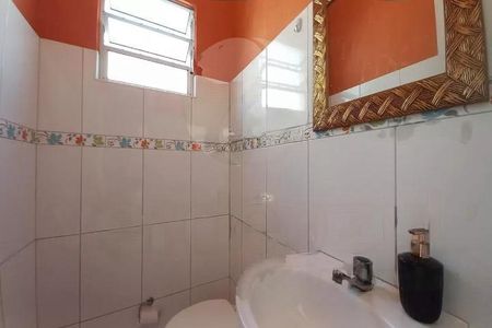 Casa para alugar com 4 quartos, 226m² em Vila Perseu Leite de Barros, Campinas