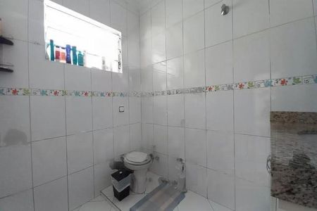 Casa para alugar com 4 quartos, 226m² em Vila Perseu Leite de Barros, Campinas