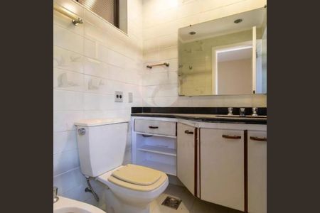 Apartamento para alugar com 3 quartos, 229m² em Cambuí, Campinas