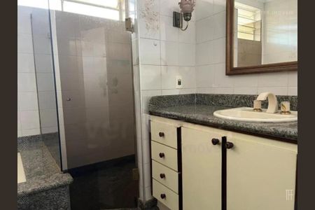Casa para alugar com 364m², 3 quartos e 4 vagas