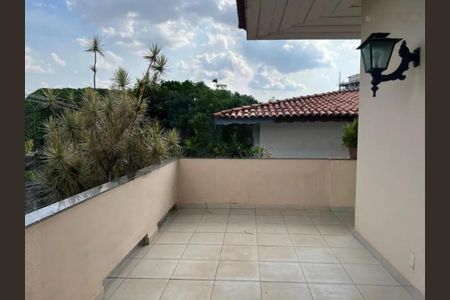 Casa para alugar com 364m², 3 quartos e 4 vagas