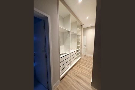 Casa de Condomínio para alugar com 4 quartos, 200m² em Jardim do Lago, Campinas