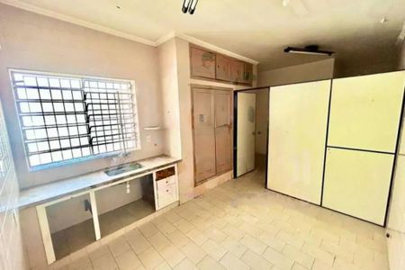 Casa para alugar com 3 quartos, 250m² em Centro, Campinas