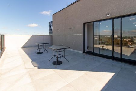 Studio à venda com 28m², 1 quarto e sem vaga Studio à venda com 28m², 1 quarto e sem vagaÁrea comum - Salão de festas