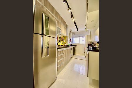 Apartamento à venda com 75m², 2 quartos e 2 vagas Apartamento à venda com 75m², 2 quartos e 2 vagasCozinha