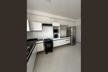 Cozinha de apartamento para alugar com 3 quartos, 73m² em Parque Campolim, Sorocaba