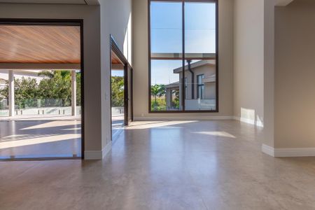 Casa de condomínio à venda com 509m², 4 quartos e 4 vagas Casa de condomínio à venda com 509m², 4 quartos e 4 vagasHall de Entrada
