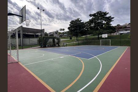 Casa de condomínio à venda com 509m², 4 quartos e 4 vagas Casa de condomínio à venda com 509m², 4 quartos e 4 vagasQuadra Poliesportiva