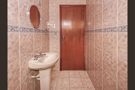 Casa para alugar com 3 quartos, 220m² em Jardim Sao Jose, São Paulo