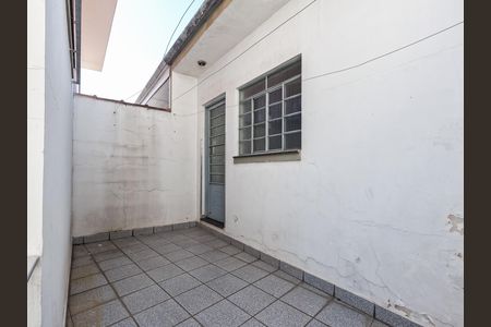 Casa para alugar com 220m², 3 quartos e 1 vaga