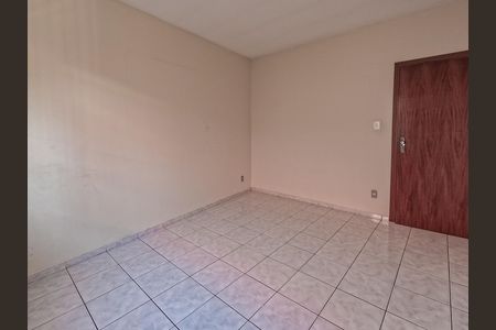 Casa para alugar com 220m², 3 quartos e 1 vaga