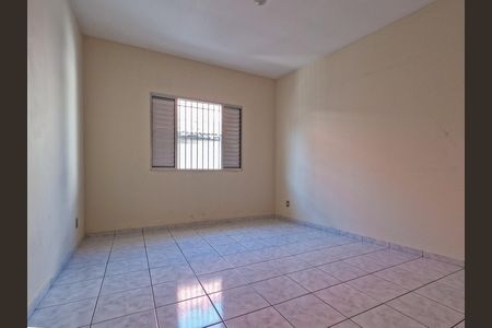 Casa para alugar com 220m², 3 quartos e 1 vaga