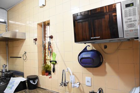 Casa à venda com 125m², 3 quartos e 2 vagas Casa à venda com 125m², 3 quartos e 2 vagascozinha