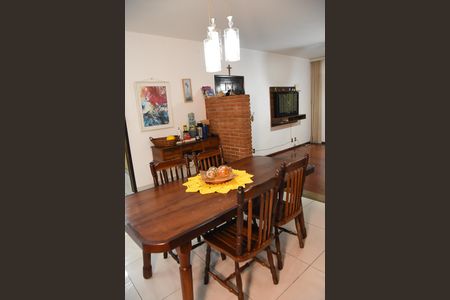 Casa à venda com 125m², 3 quartos e 2 vagas Casa à venda com 125m², 3 quartos e 2 vagassala de jantar detalhe