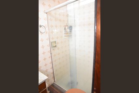 Casa à venda com 125m², 3 quartos e 2 vagas Casa à venda com 125m², 3 quartos e 2 vagasBanheiro da Suíte