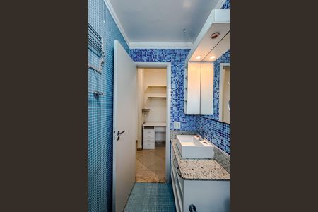Apartamento para alugar com 75m², 2 quartos e 2 vagasBanheiro