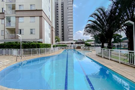 Apartamento para alugar com 75m², 2 quartos e 2 vagasÁrea comum - Piscina