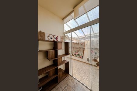 Apartamento para alugar com 75m², 2 quartos e 2 vagasVaranda