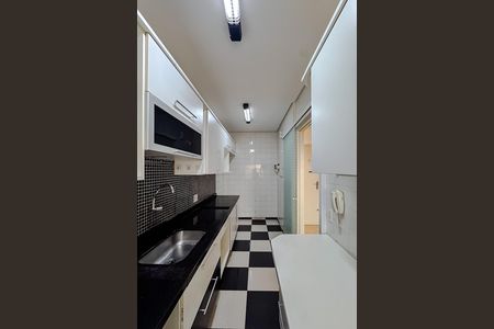 Apartamento para alugar com 75m², 2 quartos e 2 vagasCozinha