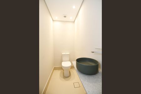 Lavabo de apartamento à venda com 3 quartos, 125m² em Pinheiros, São Paulo