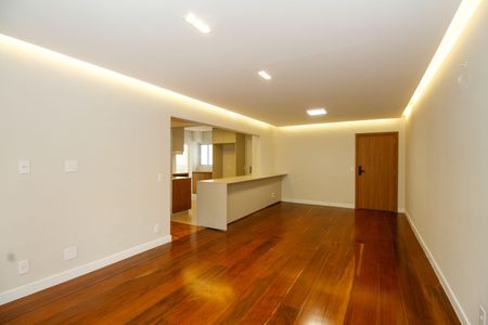 Sala de apartamento à venda com 3 quartos, 125m² em Pinheiros, São Paulo