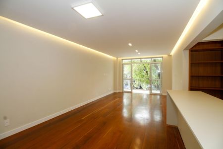 Sala de apartamento à venda com 3 quartos, 125m² em Pinheiros, São Paulo