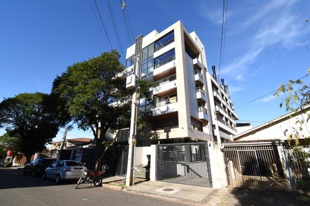 Fachada do condomínio  de kitnet/studio para alugar com 1 quarto, 34m² em Bom Retiro, Curitiba