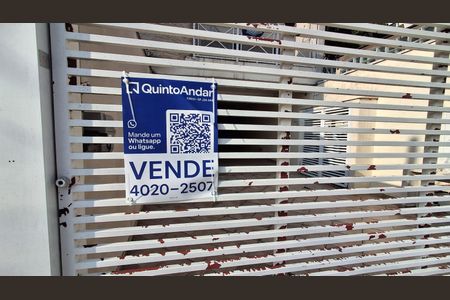 Apartamento à venda com 132m², 3 quartos e 2 vagas Apartamento à venda com 132m², 3 quartos e 2 vagasPlaquinha