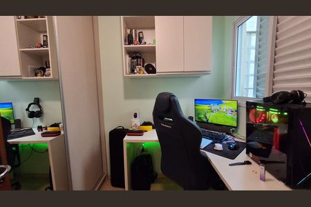 Apartamento à venda com 132m², 3 quartos e 2 vagas Apartamento à venda com 132m², 3 quartos e 2 vagasQuarto 2