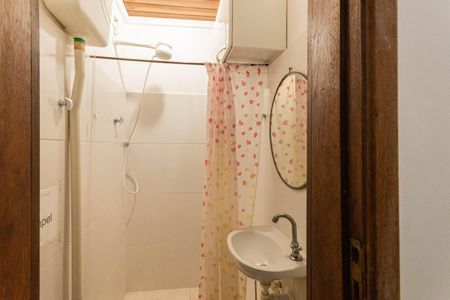Casa para alugar com 285m², 4 quartos e sem vagaBanheiro de serviço
