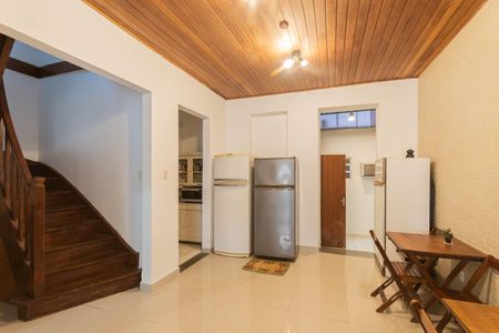 Casa para alugar com 285m², 4 quartos e sem vagaSala