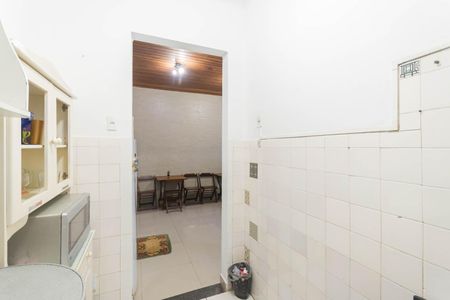 Casa para alugar com 285m², 4 quartos e sem vagaCozinha