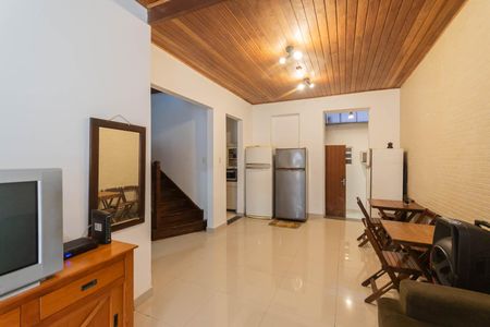 Casa para alugar com 285m², 4 quartos e sem vagaSala