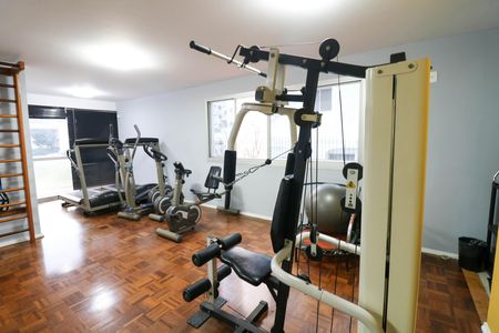 Apartamento à venda com 99m², 2 quartos e 1 vaga
