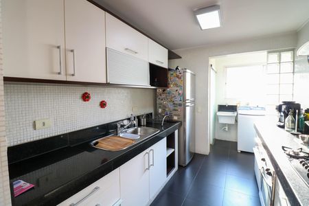 Apartamento à venda com 99m², 2 quartos e 1 vaga